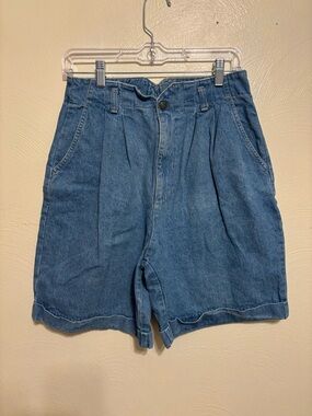 Vintage American Eagle Mom Shorts High Waisted Denim USA Size 12